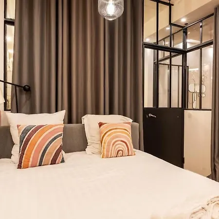 Parisconciergerie - Duplex For 12 With Cinema, 4br * Paris