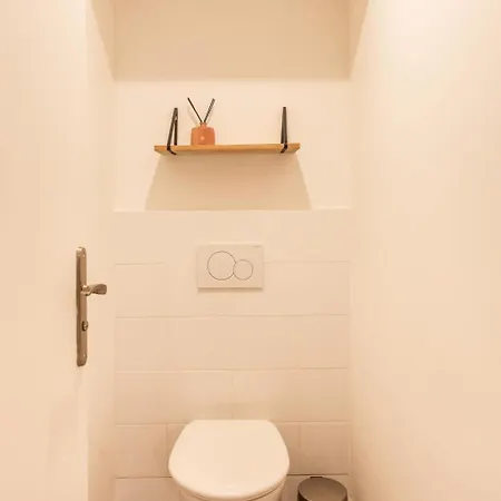 Apartment Parisconciergerie - Duplex For 12 With Cinema, 4br Paris