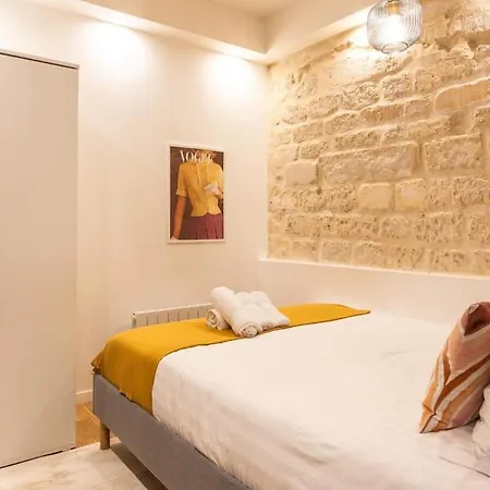 Apartment Parisconciergerie - Duplex For 12 With Cinema, 4br *